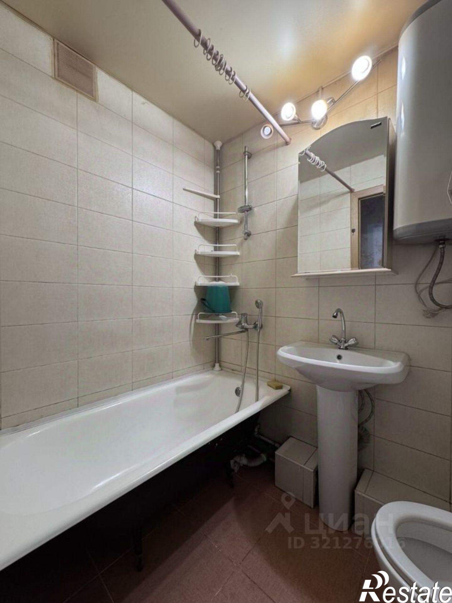 Купить квартиру за 5 870 000 рублей на улица Комарова, 73