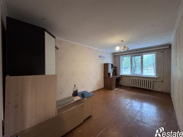 3-комн квартира улица Комарова, 73,  д. 73