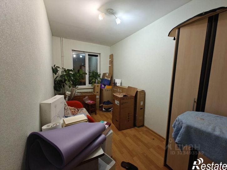 3-комн квартира улица Топоркова, 122,  д. 122