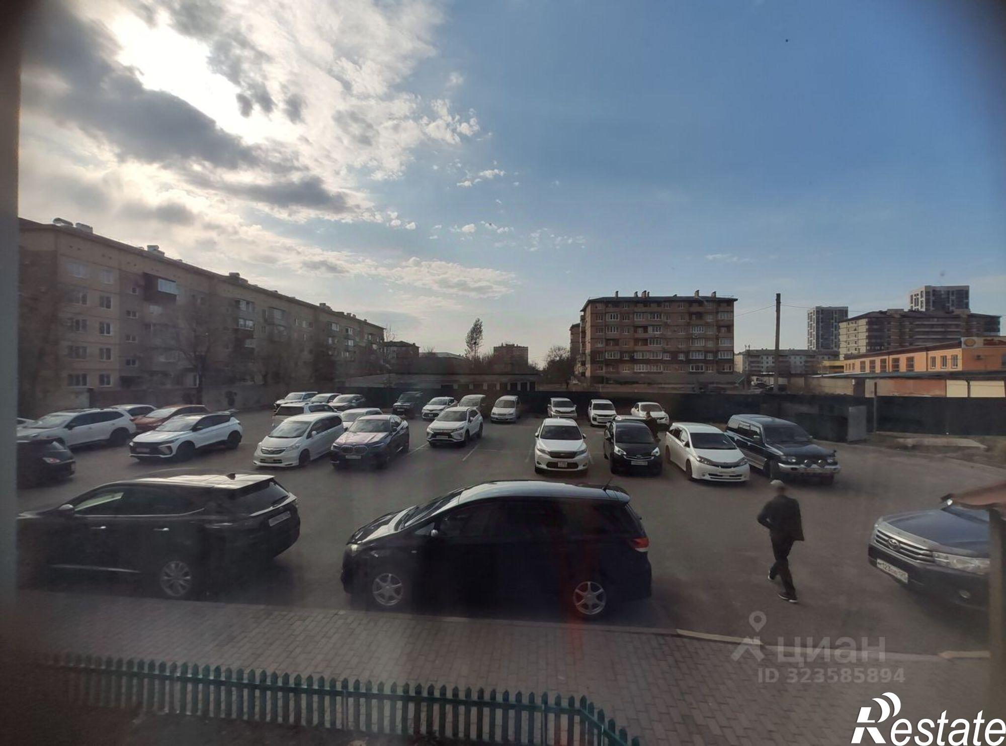 Купить квартиру за 8 500 000 рублей на улица Сергея Ушакова, 13 с1