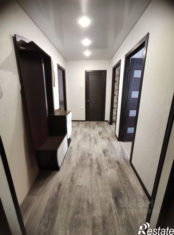 2-комн квартира улица Сергея Ушакова, 13 с1,  д. 13 с1