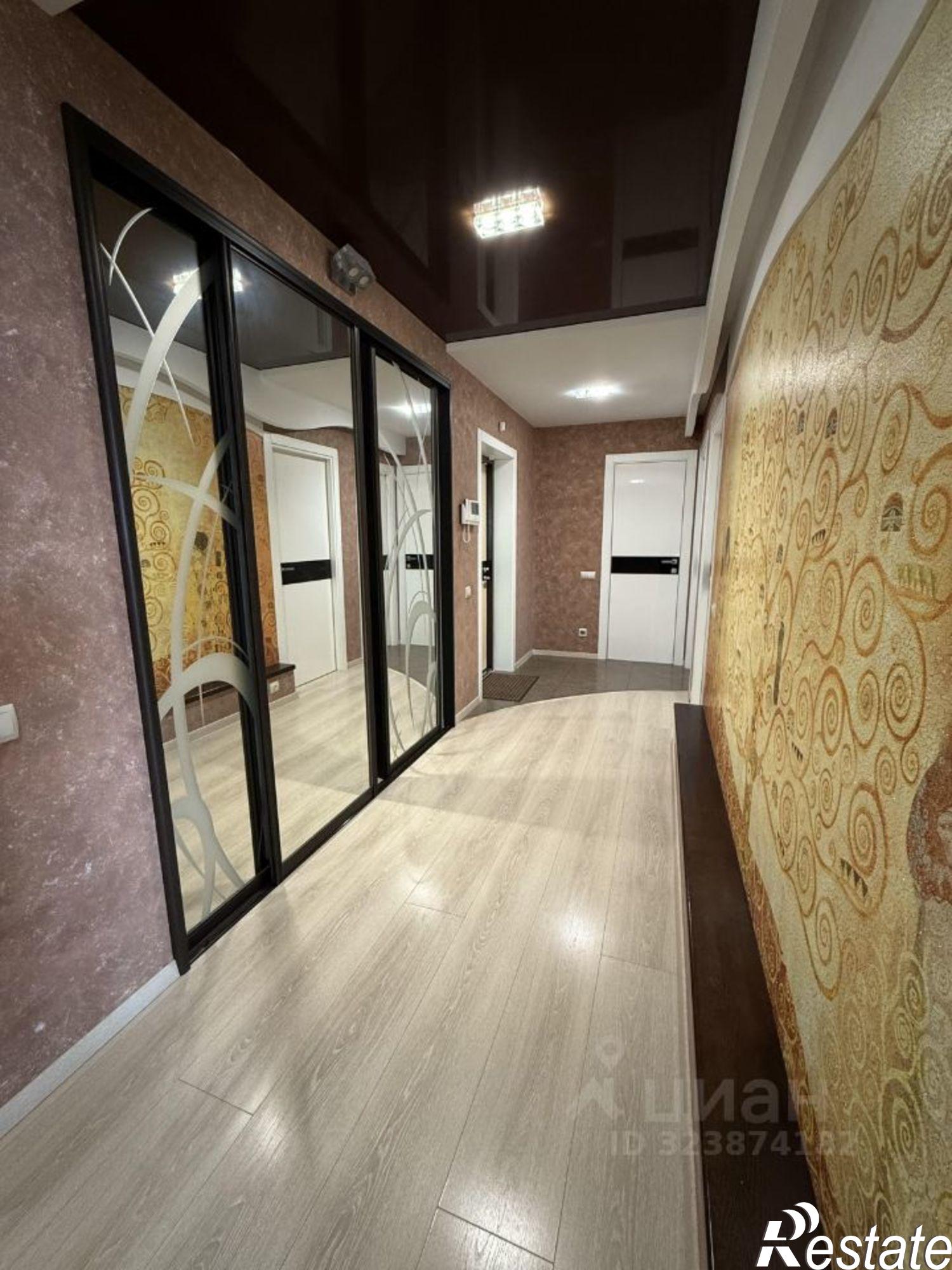 Купить квартиру за 20 000 000 рублей на Крестьянская улица, 30В