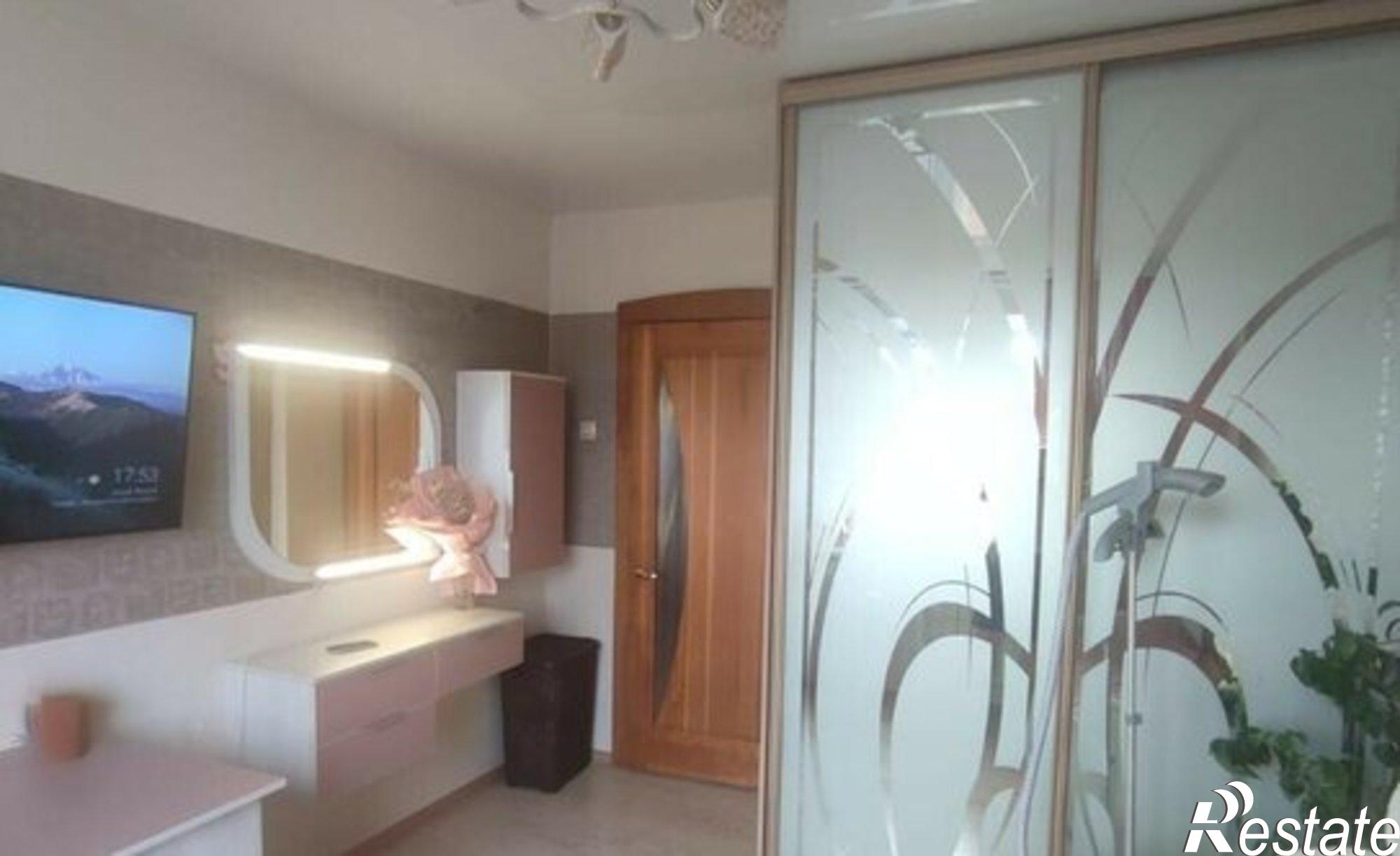 Купить квартиру за 9 200 000 рублей на Октябрьская улица, 9