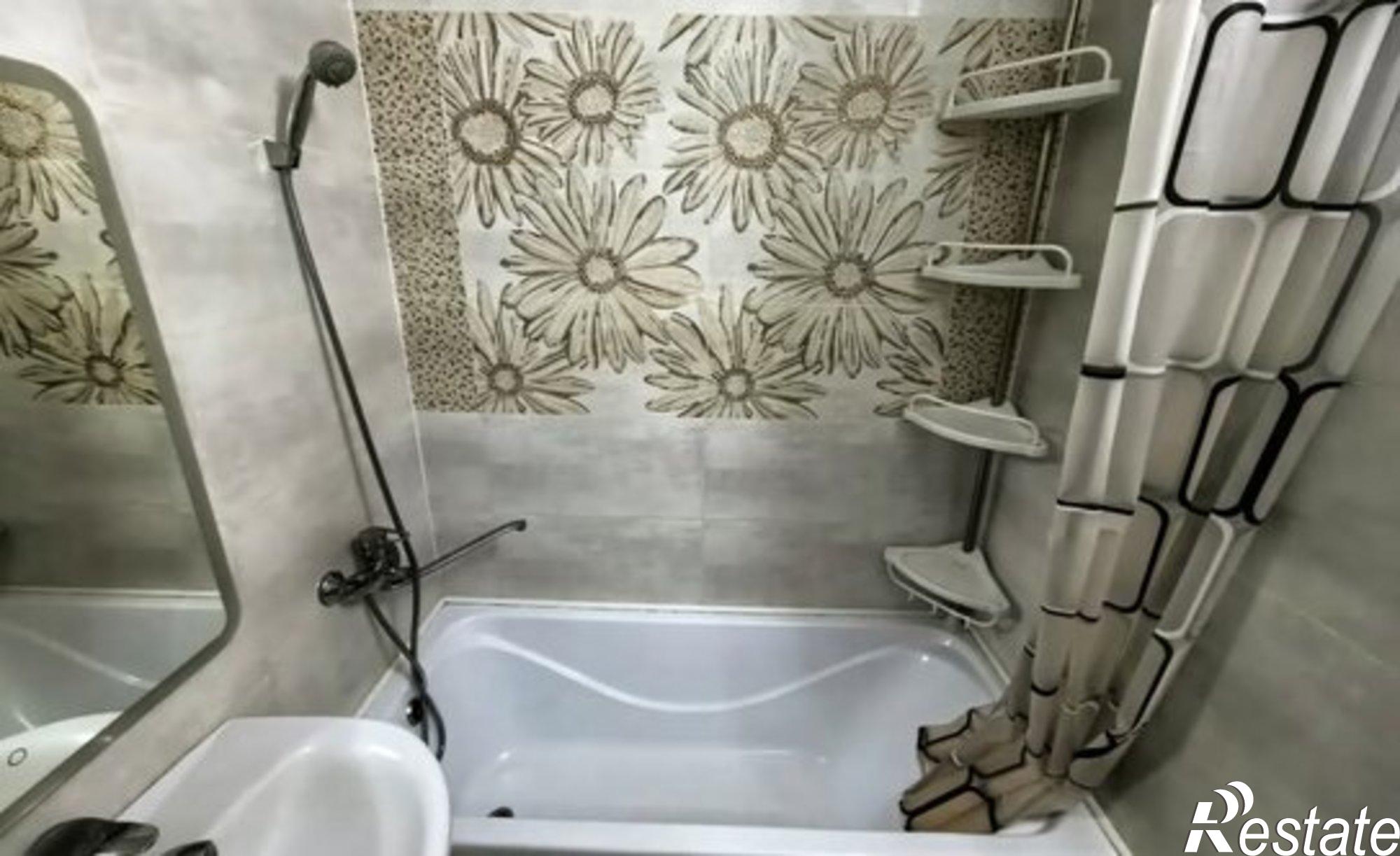 Купить квартиру за 8 000 000 рублей на Слободская улица, 12