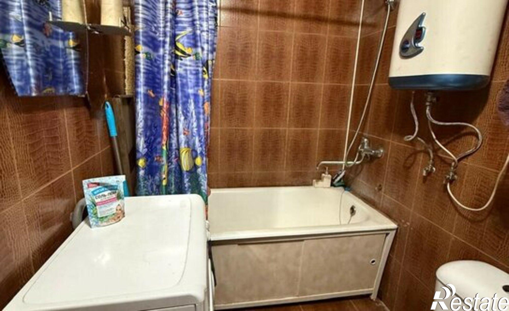 Купить квартиру за 5 500 000 рублей на Уссурийский городской округ, село Воздвиженка, улица Студгородок, 1