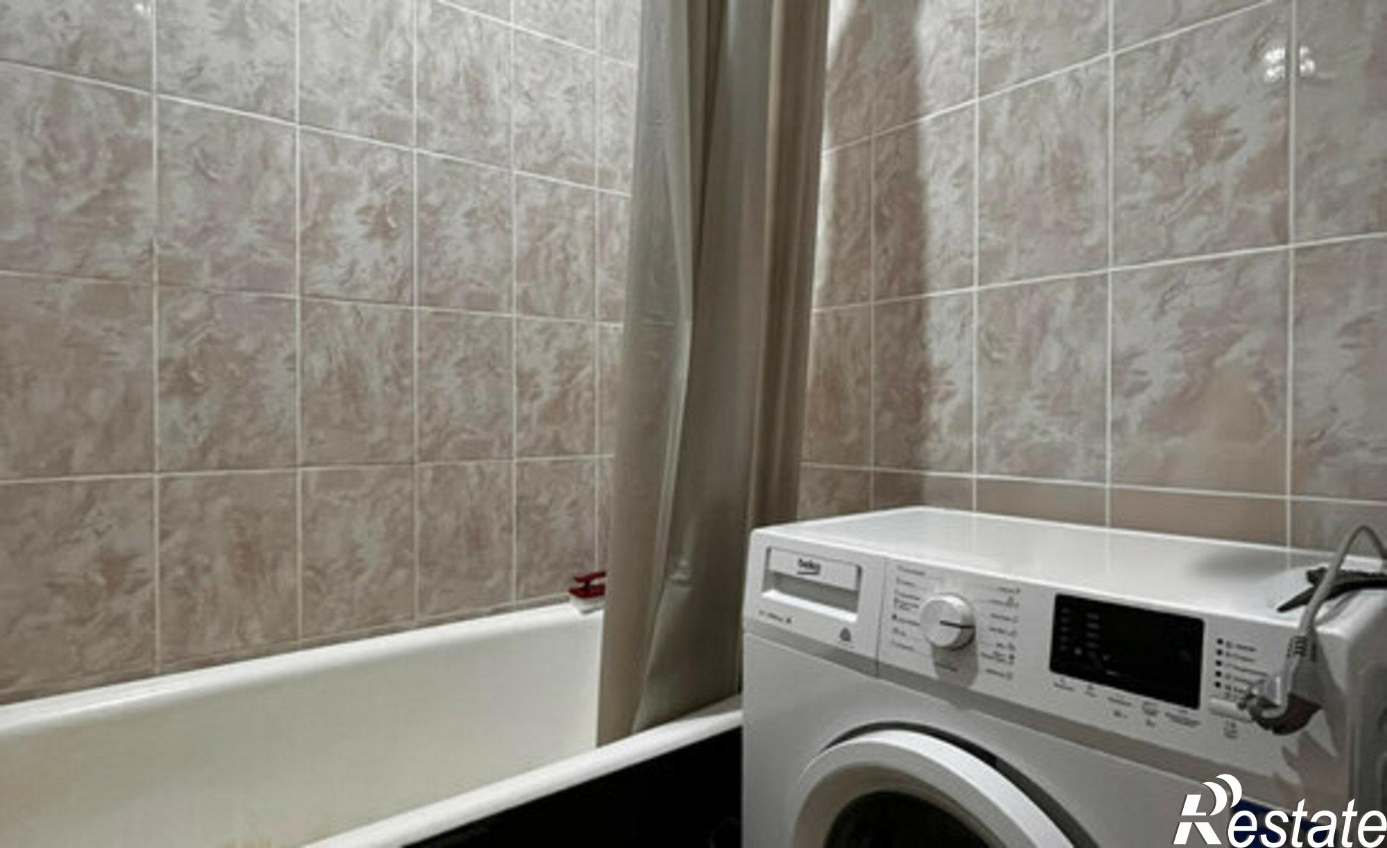 Купить квартиру за 5 700 000 рублей на Краснознамённая улица, 172А