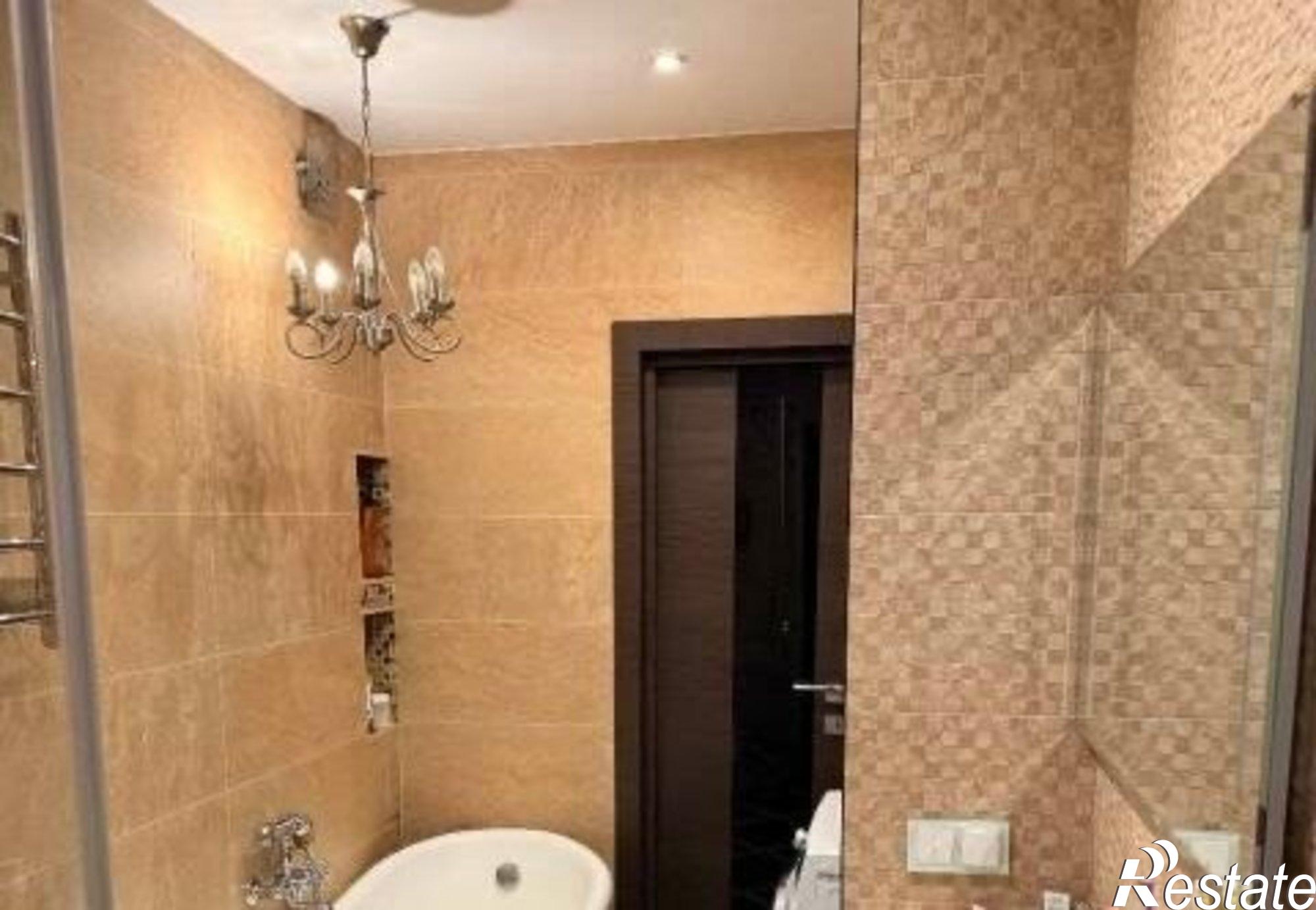 Купить квартиру за 13 500 000 рублей на Раздольная улица, 18