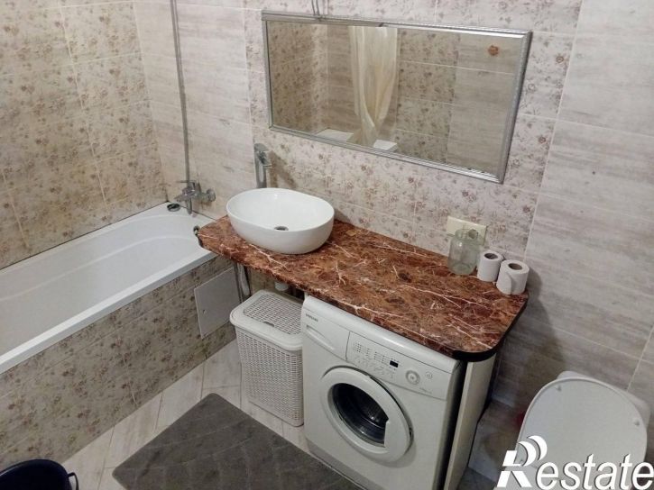 1-комн квартира Крестьянская, 65