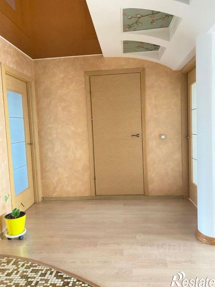 4-комн квартира улица Некрасова, 118,  д. 118