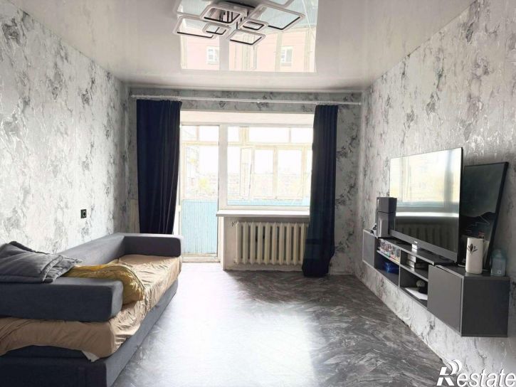 3-комн квартира улица Тургенева, 6,  д. 6