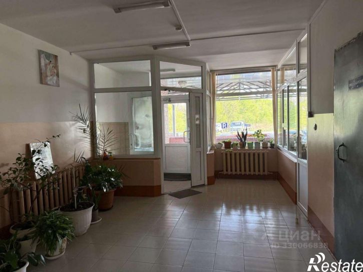 3-комн квартира Раздольная улица, 28,  д. 28