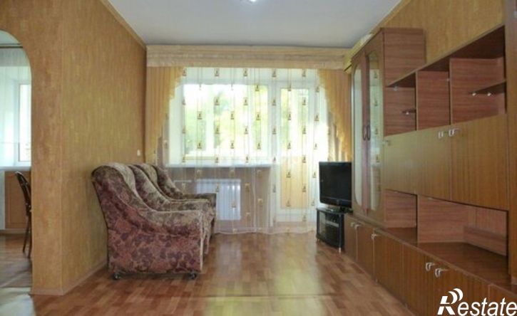 3-комн квартира улица Плеханова, 64,  д. 64