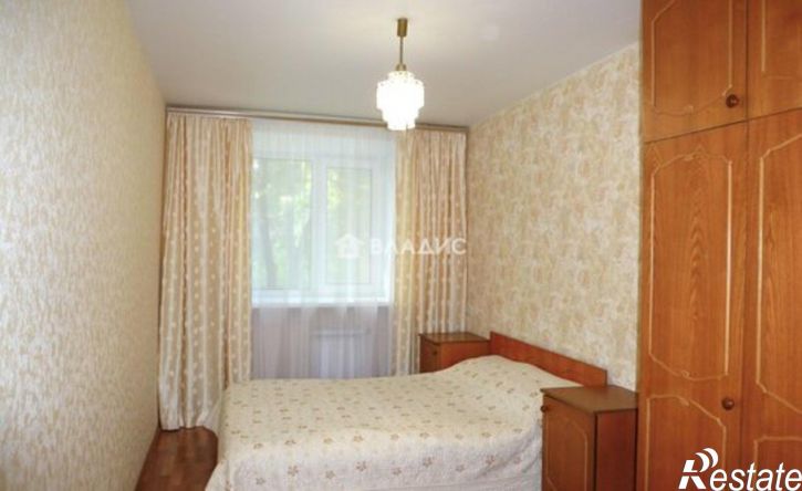 3-комн квартира улица Плеханова, 64,  д. 64