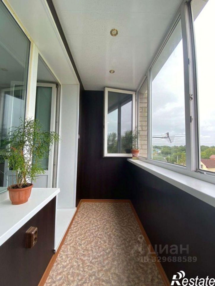 3-комн квартира ул Топоркова, 120а,  д. 120а