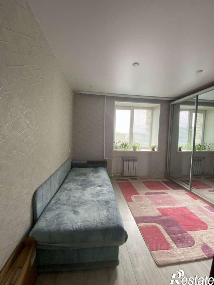 3-комн квартира ул Топоркова, 120а,  д. 120а