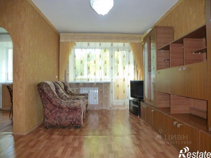 3-комн квартира улица Плеханова, 64,  д. 64