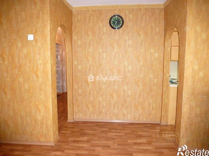 3-комн квартира улица Плеханова, 64,  д. 64