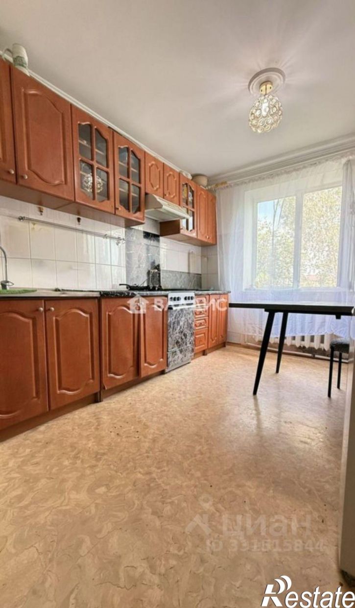 3-комн квартира улица Афанасьева, 11,  д. 11