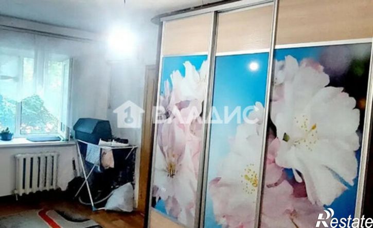 3-комн квартира улица Кирова, 48Б,  д. 48Б