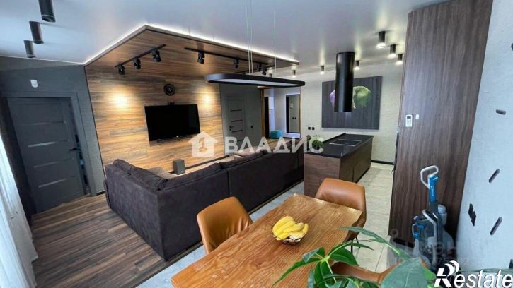 3-комн квартира ул Сергея Ушакова, 6б,  д. 6б