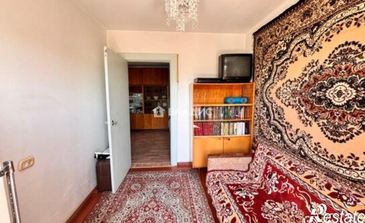 4-комн квартира ул Комарова, 73,  д. 73