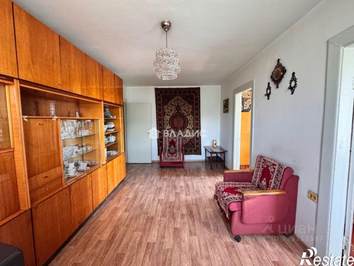 4-комн квартира ул Комарова, 73,  д. 73