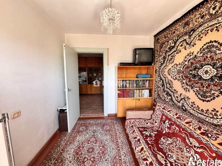 4-комн квартира ул Комарова, 73,  д. 73