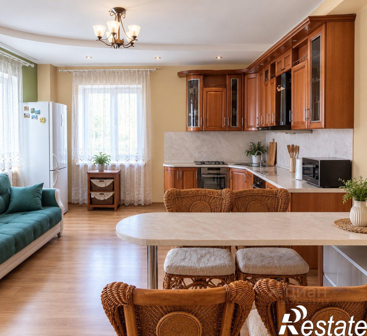 Купить дачу, дом, коттедж за 25 000 000 рублей на улица Нечаева, 15/2