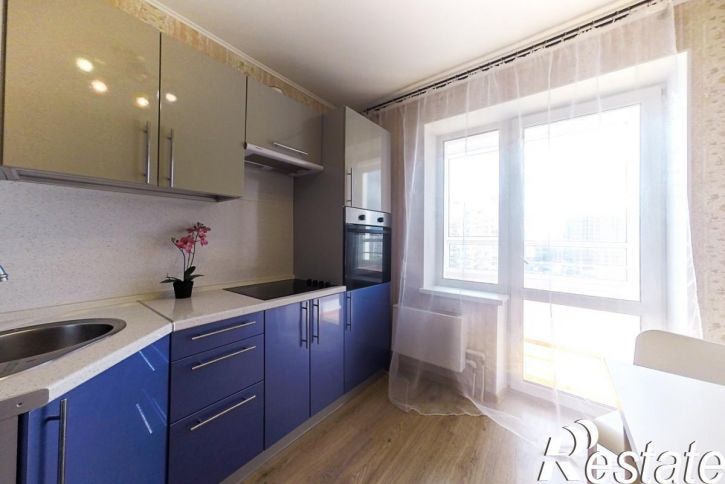1-комн квартира Суханова, 45