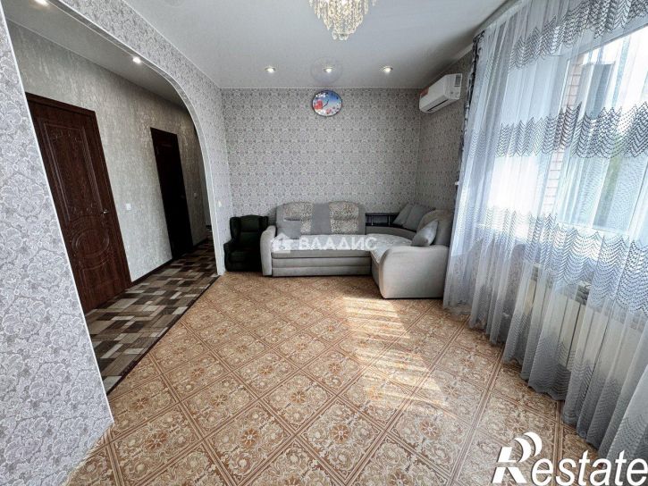 2-комн квартира улица Сергея Ушакова, 8В,  д. 8В