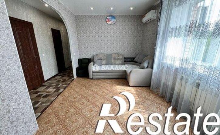 2-комн квартира улица Сергея Ушакова, 8В,  д. 8В