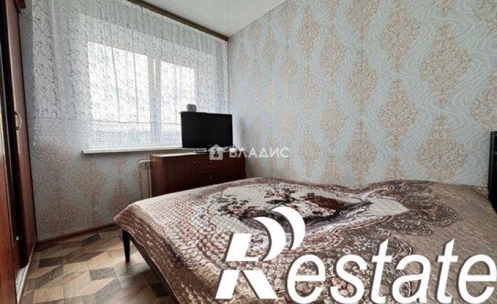 2-комн квартира улица Сергея Ушакова, 8В,  д. 8В