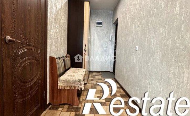 2-комн квартира улица Сергея Ушакова, 8В,  д. 8В