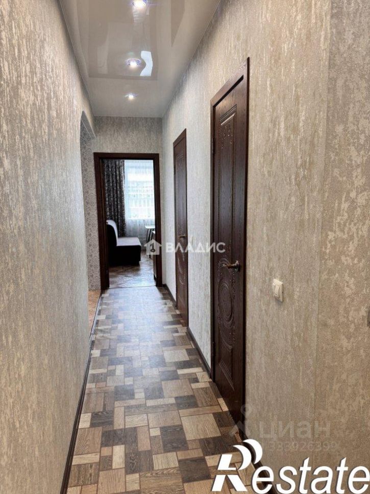 2-комн квартира улица Сергея Ушакова, 8В,  д. 8В