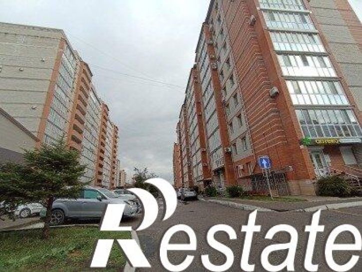 3-комн квартира улица Ивасика, 15А,  д. 15А