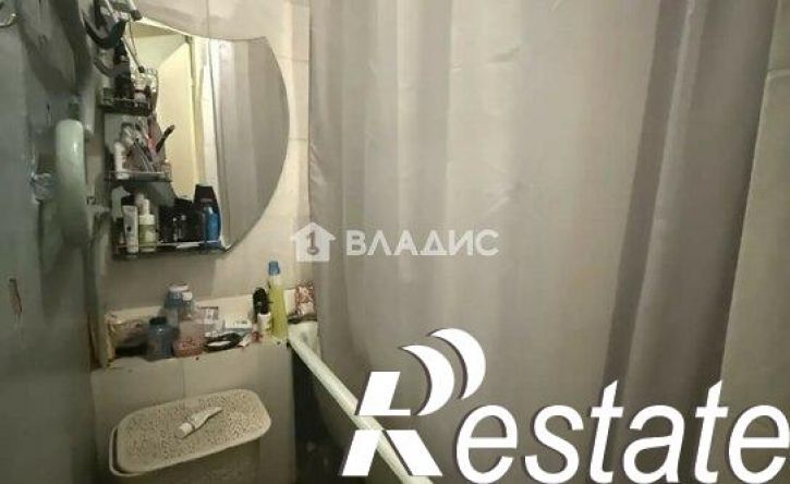 3-комн квартира улица Плеханова, 75,  д. 75